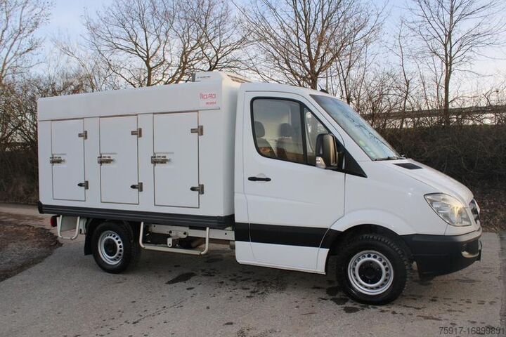 Refrigerator body van MERCEDES-BENZ Sprinter310 TK ColdCar 3+3Türen MT-25°C