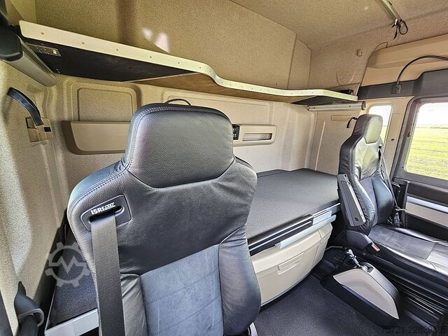 Standard-SZM MAN 18.500 TGX Hydrodrive