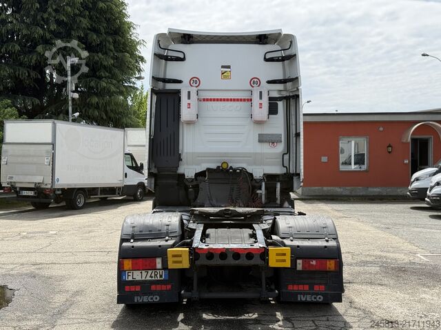 Standard tractor unit Iveco STRALIS 480