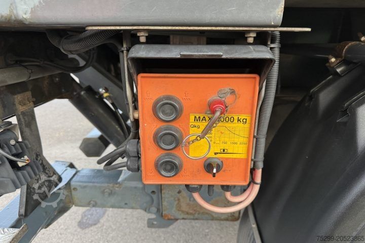 Kühlanhänger EU 18 Carrier + HB / Swiss-Vehicle