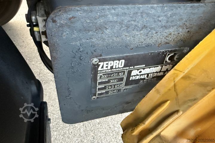 Kühlanhänger  EU 18 Carrier + HB / Swiss-Vehicle