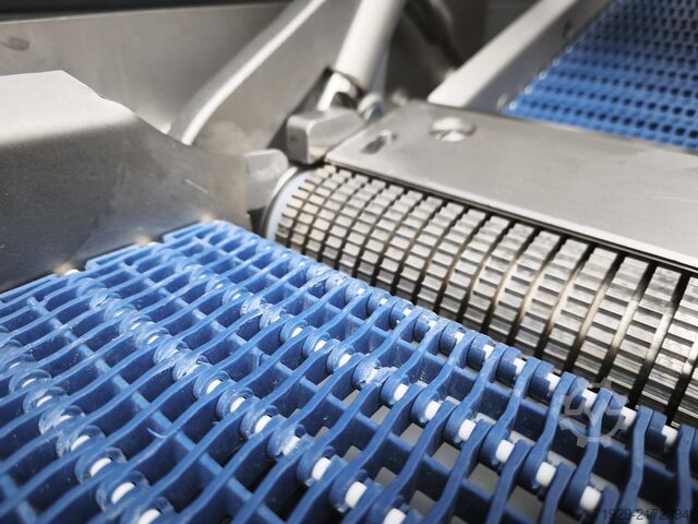 Marel skinning machine, model SK 15-320, YEAR Marel SK 15-320