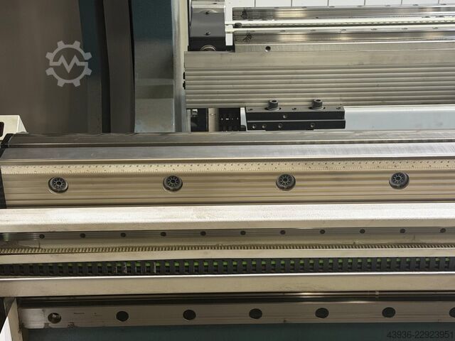 Abkantpresse DURMA - AD-SERVO 30220 DURMA AD-SERVO 30220