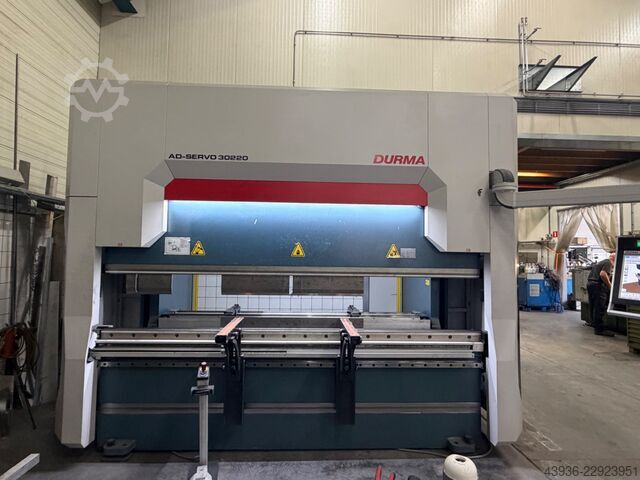 Abkantpresse DURMA - AD-SERVO 30220 DURMA AD-SERVO 30220