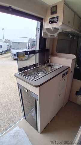 Kastenwagen Wohnmobil / Campervan BÜRSTNER Campeo 4x4 C 540 4 x 4, Schlafdach, Offroad-Pak.