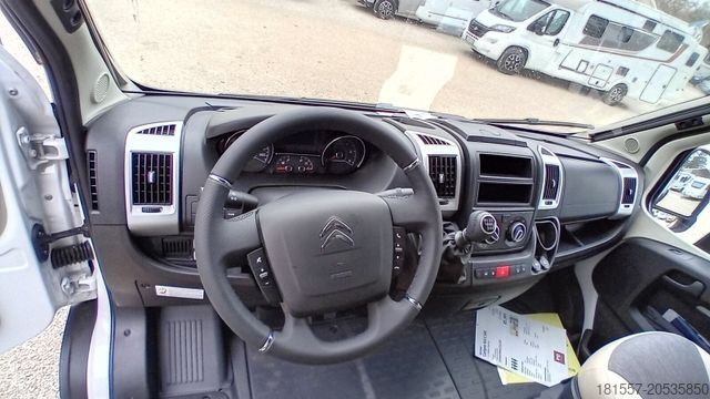 Kastenwagen Wohnmobil / Campervan BÜRSTNER Campeo 4x4 C 540 4 x 4, Schlafdach, Offroad-Pak.