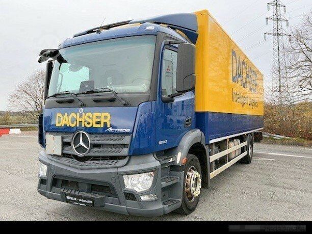 LKW mit Kofferaufbau MERCEDES-BENZ Actros 1832 L Koffer LBW 1,5t+Koffer 8,1m+Klima