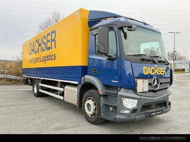 LKW mit Kofferaufbau MERCEDES-BENZ Actros 1832 L Koffer LBW 1,5t+Koffer 8,1m+Klima