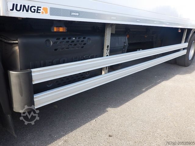 LKW mit Kofferaufbau IVECO ML 160 E 32 P Koffer 7,25m/LBW/AHK/Klima/69 tkm