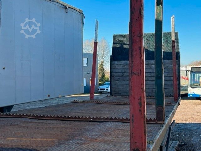 Working platform semitrailer KOTSCHENREUTHER Plateau mit Holzrungen