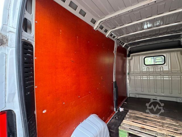 Panel van FIAT Ducato Maxi 35 180 L4H2 *Automatik*