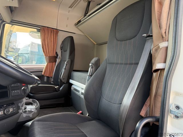 Standard tractor unit DAF XF 530 FT 4x4 Hydrodrive, Hydraulik, Retarder