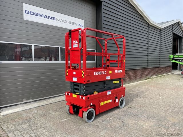 Magni ES0807 AC scissor lift NEW €165 LEASE MAGNI ES0807 AC schaarhoogwerker NIEUW €165 LEASE