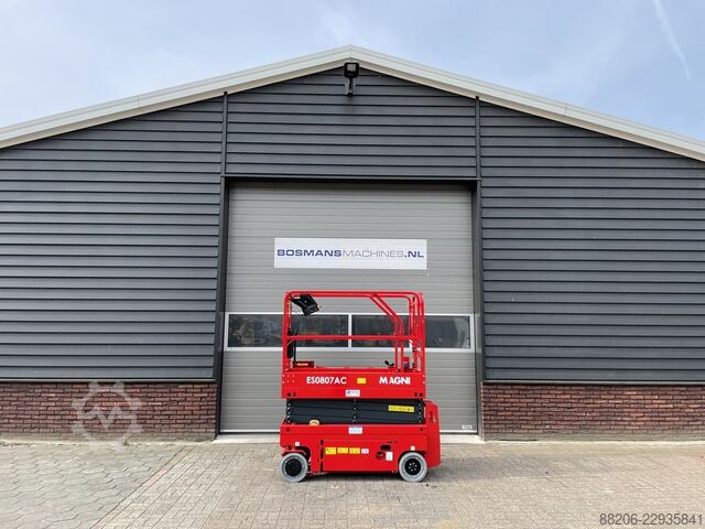 Magni ES0807 AC scissor lift NEW €165 LEASE MAGNI ES0807 AC schaarhoogwerker NIEUW €165 LEASE
