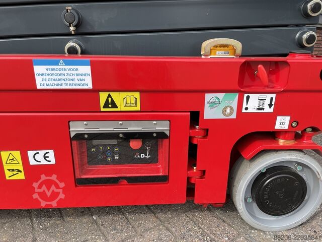 Magni ES0807 AC scissor lift NEW €165 LEASE MAGNI ES0807 AC schaarhoogwerker NIEUW €165 LEASE