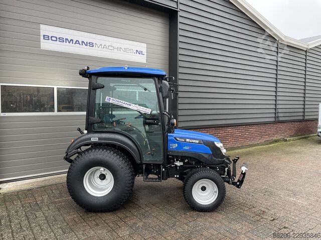 Solis 26 HST mini tractor NEW with cabin / front linkage LEASE €290 SOLIS 26 HST minitractor NIEUW met cabine / fronthef LEASE €290