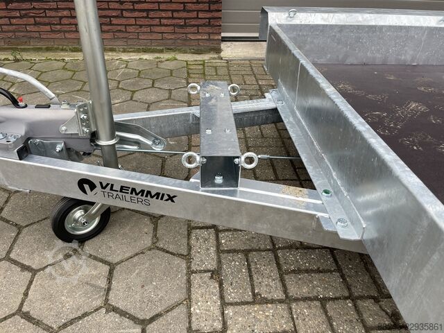 Vlemmix machine transporter 3500 kg 400 x 180 NEW 2-axle VLEMMIX machinetransporter 3500 kg 400 x 180 NIEUW 2 asser