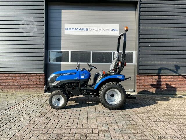 Solis 26 HST compact tractor NEW, multi-purpose tires – 5-year warranty SOLIS 26 HST minitractor NIEUW multi-use banden - 5 jaar garantie