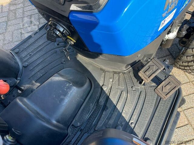Solis 26 HST compact tractor NEW, multi-purpose tires – 5-year warranty SOLIS 26 HST minitractor NIEUW multi-use banden - 5 jaar garantie