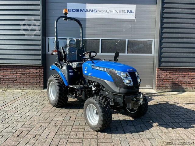 Solis 26 HST compact tractor NEW, multi-purpose tires – 5-year warranty SOLIS 26 HST minitractor NIEUW multi-use banden - 5 jaar garantie