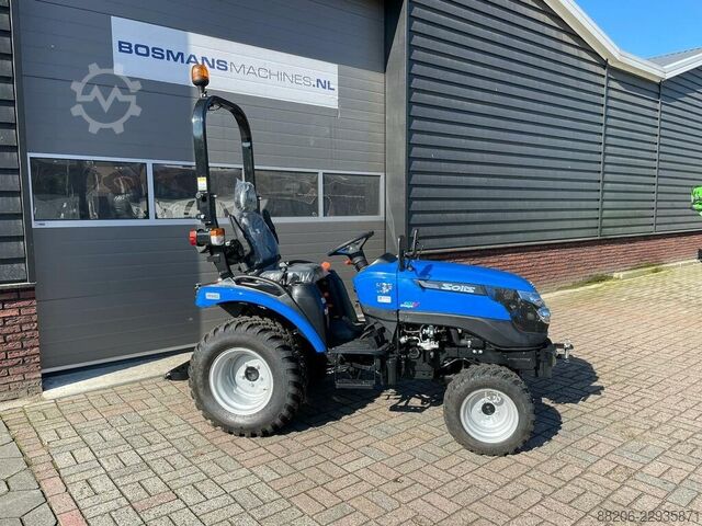 Solis 26 HST compact tractor NEW, multi-purpose tires – 5-year warranty SOLIS 26 HST minitractor NIEUW multi-use banden - 5 jaar garantie