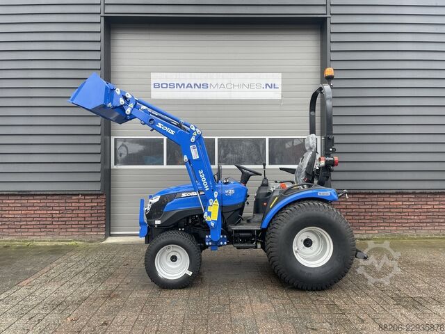 Solis 26 HST mini tractor NEW with front loader €245 LEASE SOLIS 26 HST minitractor NIEUW met frontlader €245 LEASE