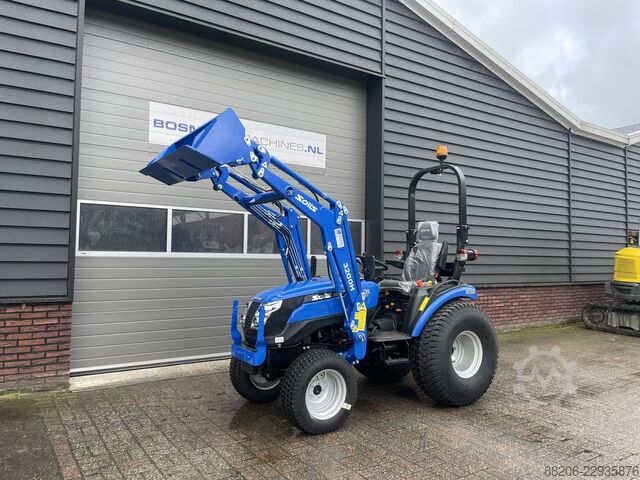 Solis 26 HST mini tractor NEW with front loader €245 LEASE SOLIS 26 HST minitractor NIEUW met frontlader €245 LEASE