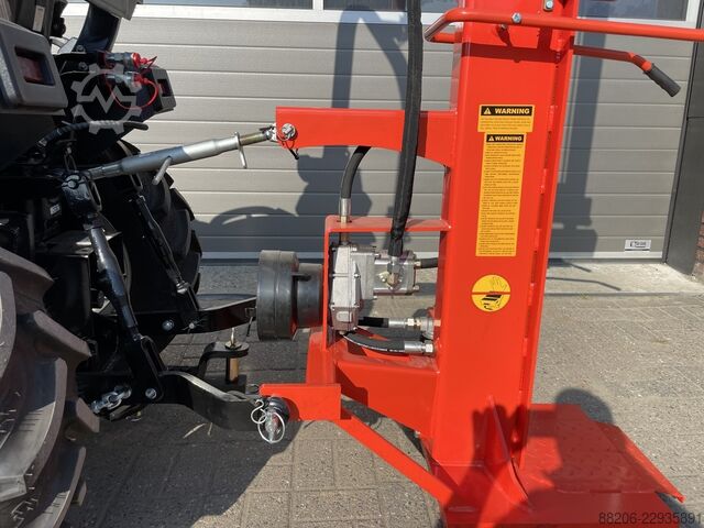 Boxer LSP22T log splitter / wood splitter / splitting machine NEW BOXER LSP22T houtklover / houtkluiver / kliefmachine NIEUW