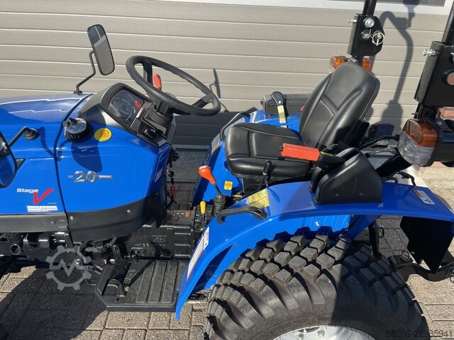 Solis 20 mini tractor NEW with power steering / Galaxy tires SOLIS 20 minitractor NIEUW stuurbekrachtiging / galaxy banden