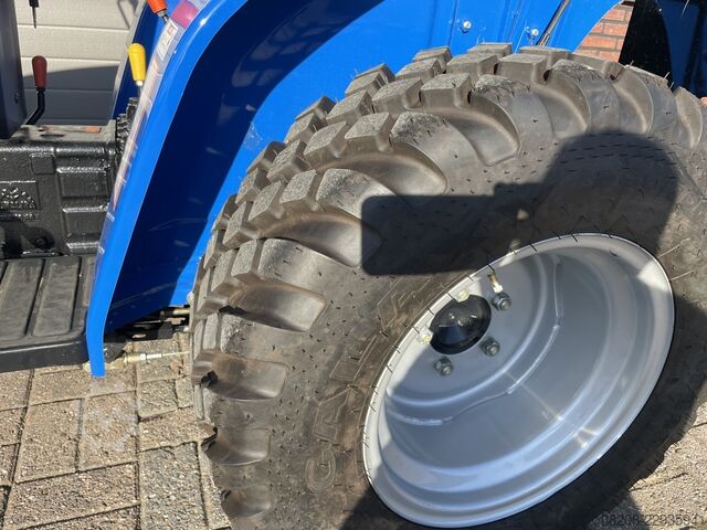 Solis 20 mini tractor NEW with power steering / Galaxy tires SOLIS 20 minitractor NIEUW stuurbekrachtiging / galaxy banden
