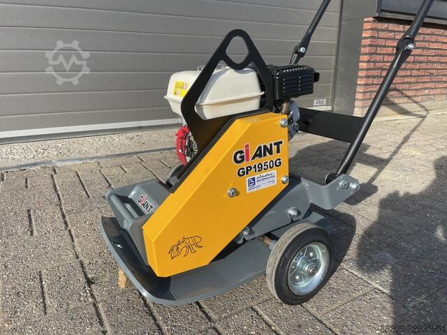 Giant GP1950G compaction plate NEW GIANT GP1950G trilplaat NIEUW