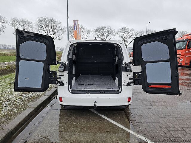 High-roof van VOLKSWAGEN Z CARGO 2XZijdeur 77kWh NAP!