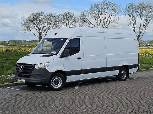 High-roof van MERCEDES-BENZ SPRINTER 315 L3H2 Maxi Automaat!
