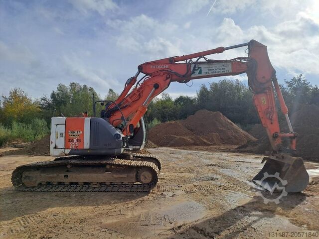 Crawler excavator Hitachi ZX225USLC-3
