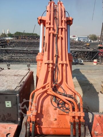 Crawler excavator Hitachi ZX870-5G (MediumReach 14m - Abu Dhabi)