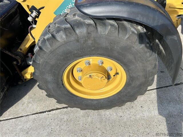 Loader CAT 906 (9145)