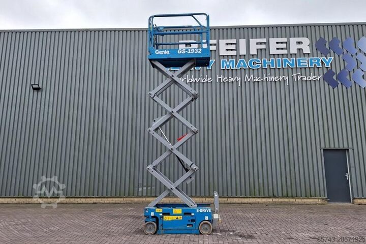Scissor lift Genie GS1932 E-Drive Several In Stock, 8m Working Height