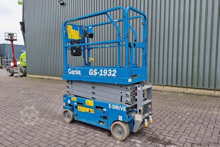 Scissor lift Genie GS1932 E-Drive Several In Stock, 8m Working Height