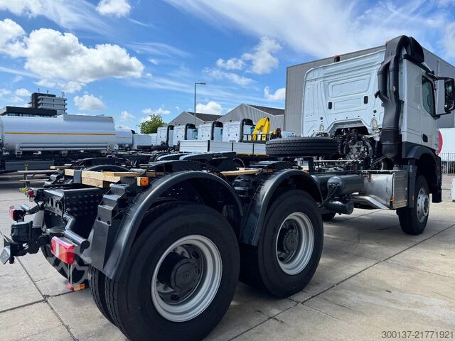 Heavy load Mercedes-Benz Arocs 4058 AS 6x6 Tractor Head 180T Push Pull E...