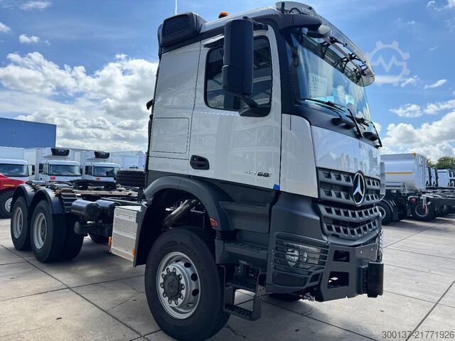 Heavy load Mercedes-Benz Arocs 4058 AS 6x6 Tractor Head 180T Push Pull E...