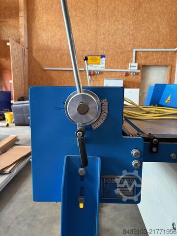 Sheet metal straightener Forstner MST 1250+Ale