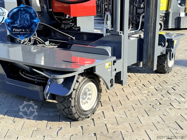 4-way forklift Combilift C4500 GAS TRIPLEX 8400 WIDE POSITIONER