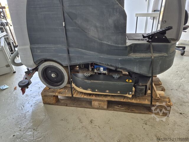 Scrubber drier Nilfisk BR755