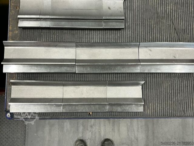 Press brake tooling  