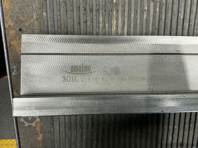Press brake tooling  