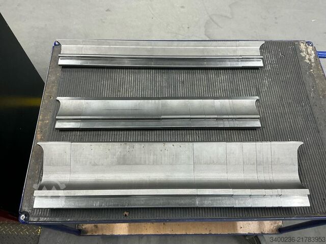 Press brake tooling  