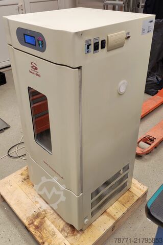 Refrigerated Incubator SciQuip ZXSD-B1090