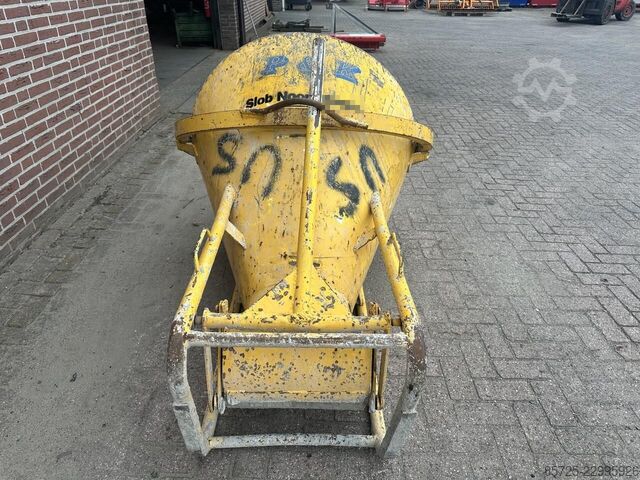 Concrete mixer drum  