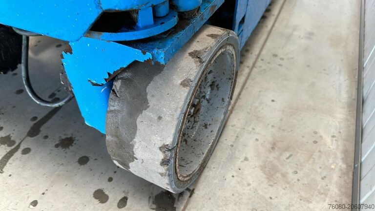 Aerial platform Genie GS1932 (8 meter)