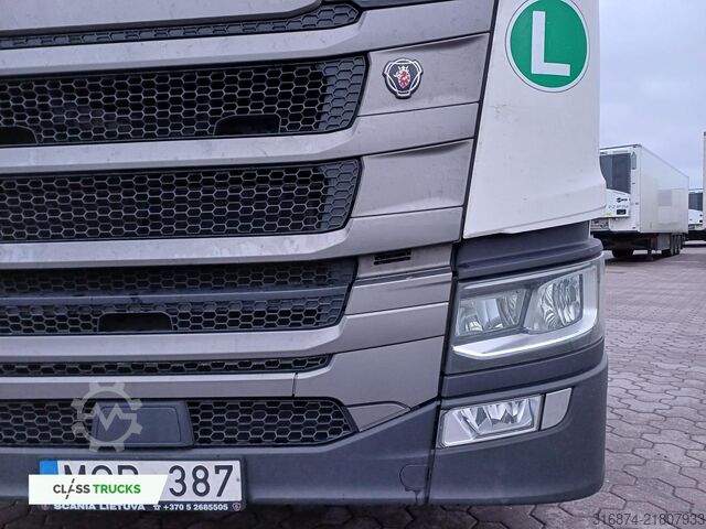 Standard tractor unit SCANIA R460 CR20H ACC ADAS Package